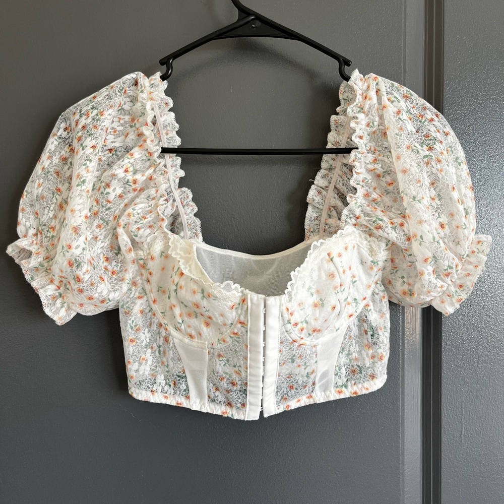 SHEIN White Puff Sleeve Crop Blouse